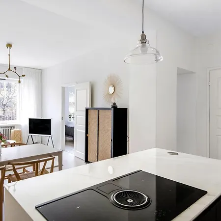 Wehost Tarkk'ampujankatu 14 B Huoneisto *